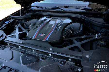 BMW X6 M Competition 2021, moteur